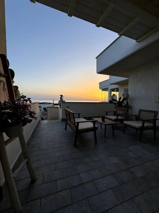 Casa Mira Luxury Sea House Fco Airport Apartment ฟิวมิชีโน ภายนอก รูปภาพ