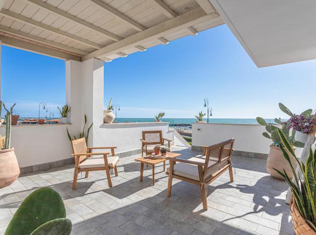 Casa Mira Luxury Sea House Fco Airport Apartment ฟิวมิชีโน ภายนอก รูปภาพ