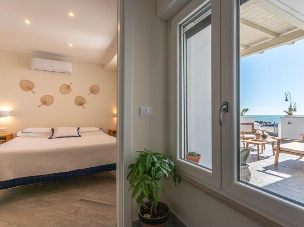 Casa Mira Luxury Sea House Fco Airport Apartment ฟิวมิชีโน ภายนอก รูปภาพ